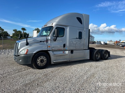2018 Freightliner Cascadia 125 6x4 Cabeza Tractora Cabina Dormitorio