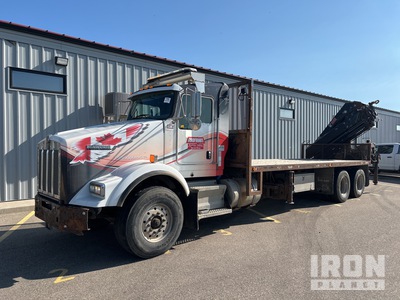 2010 Hiab 288 E-6 Hipro 15880 lb Knuckle Boom on 2012 Kenworth T800 6x4 Platte vrachtwagen met kraan