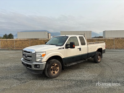 2012 Ford F-250 XLT 4x4 Extended Cab Ute
