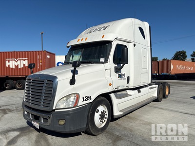 2012 Freightliner Cascadia 125SLP 6x4 T/A Sleeper Truck Tractor