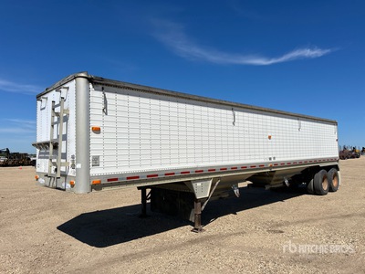 1995 Wilson DWH-400 41 ft T/A Grain Trailer