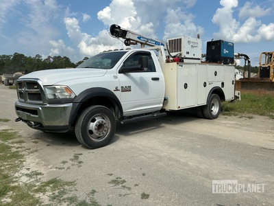 2018 Dodge Ram 5500 4x4 شاحنة خدمة