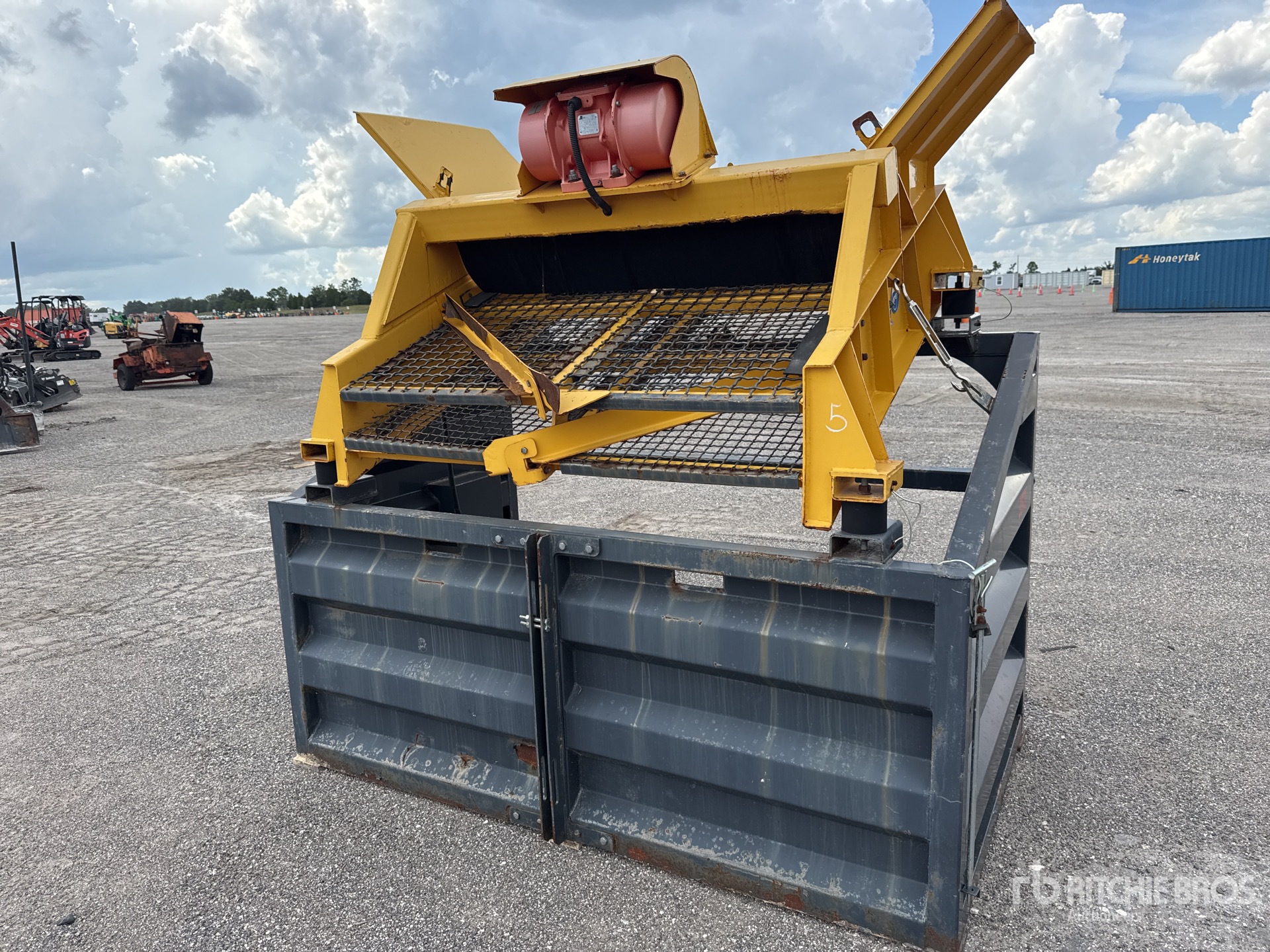 Vibratory Screen