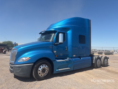 2020 International LT625 6x2 T/A Sleeper Truck Tractor