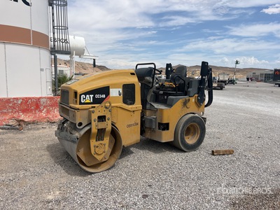 2019 Cat CC34B Combination Roller