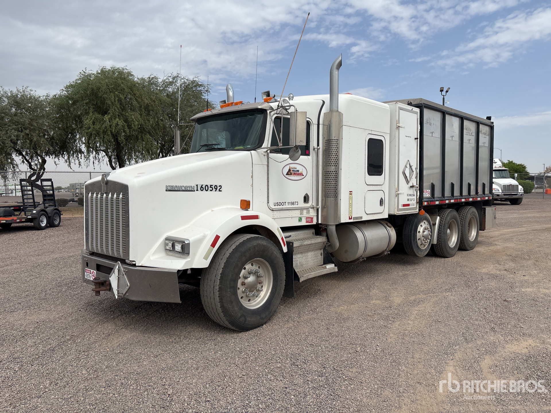 Kenworth T800 8x4 Tri/A Sleeper Truck Tractor