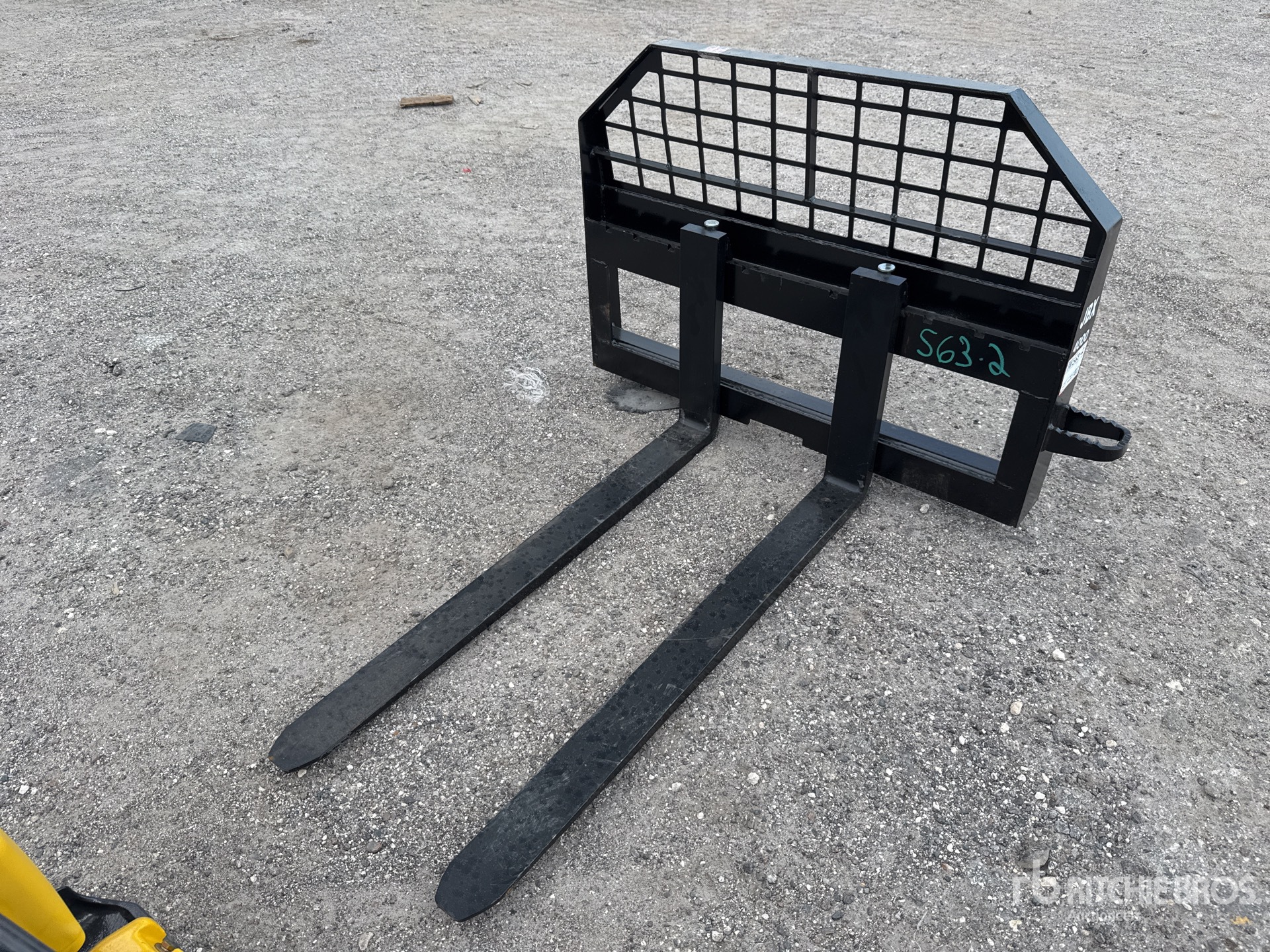 JBX 4000 48 in Skid Steer Forks (Unused)
