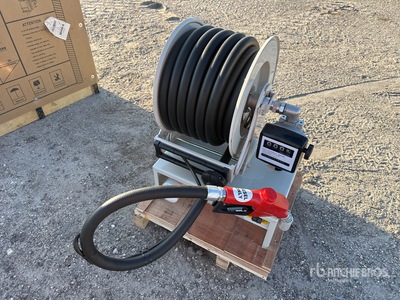 50 ft Diesel fuel Reel w/ 12v Pump Divers - Industriel (Unused)