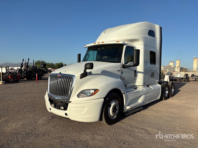 2018 International LT625 6x4 T/A Sleeper Truck Tractor