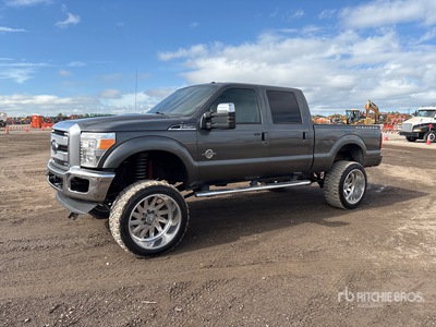 2015 Ford F-250 Lariat 4x4 Crew Cab Pickup
