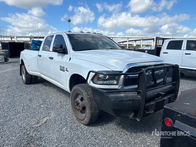2018 Ram 3500 4x4 Crew Cab Pickup
