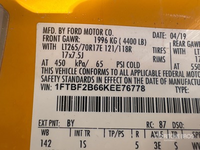 2019 Ford F-250 XL 4x4 Flatbed Truck