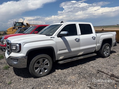 2018 GMC Sierra 1500 SLT 4x4 Crew Cab 4x4 Crew Cab Pickup