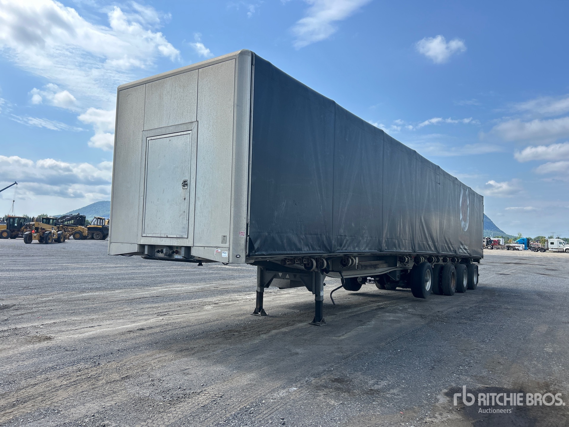 2024 Manac 53 ft Quad/A Curtain Side Trailer