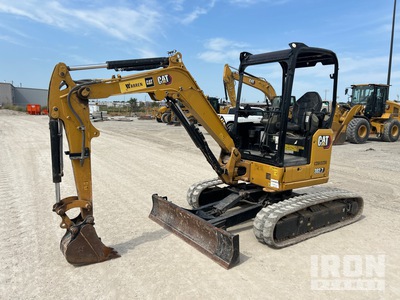 2023 Cat 302.7CR Mini-pelle