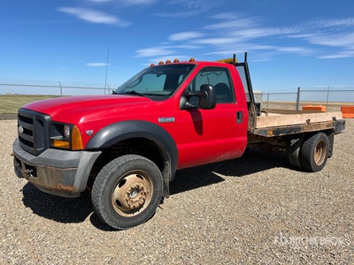 2006 Ford F-450 XL 4x4 Flatbed Truck