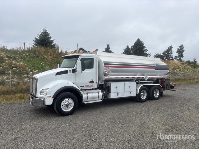 2017 Kenworth T880 4630 gal 6x4 Fuel Truck