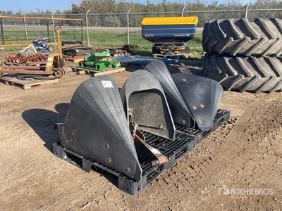 Quantity of (4) Tridekon 32 in Crop Dividers - Fits Case IH Patriot 4440