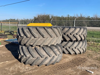 Quantity of (4) Trelleborg 710/70R38 Reifen - Fits Case IH Patriot 4440