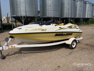 1999 Bombardier Speedster SK Ski Boat