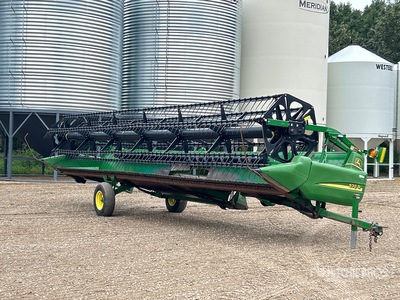 2000 John Deere 930D 30 ft Draper Maaikop