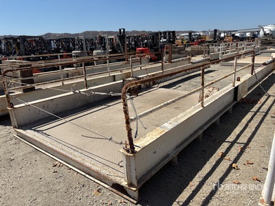 2006 Landing Platform 131ft 2 in x 121 in