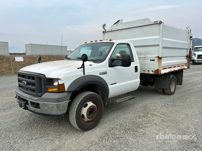 2005 Ford F-350 4x2 Waste Collection Truck