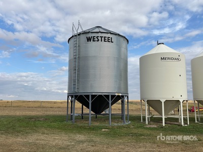 2015 Westeel 2105 +/- 7000 bu Hopper Grain Bin