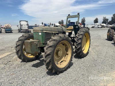 John Deere 2755 Tracteur agricole 4 roues motrices (Inoperable)