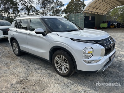 2022 Mitsubishi Outlander SUV