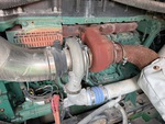 Engine with Auspuffanlage