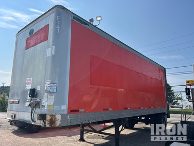 1999 Great Dane 28 ft x 102 in S/A Geschlossene Anhänger