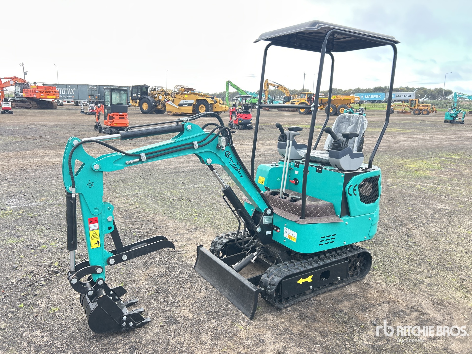 2026 CFG KV15 Mini Excavator (Unused)