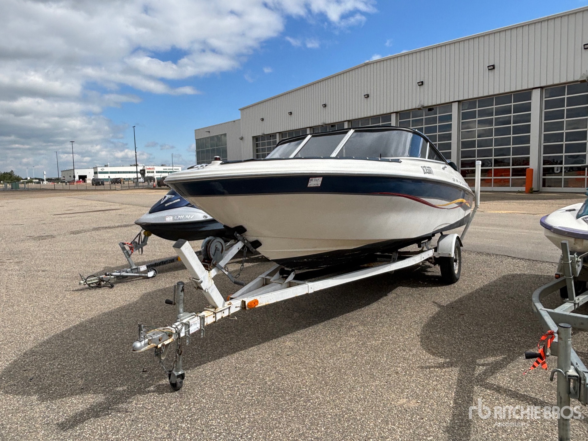 2001 Bayliner 18 ft Jet Boat