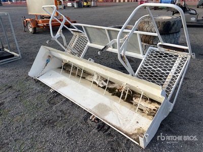 2500 mm Aggregate Spreader Varios implementos camion - Fits Truck