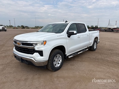 2024 Chevrolet Silverado 1500 LT 4x4 Crew Cab بيك اب
