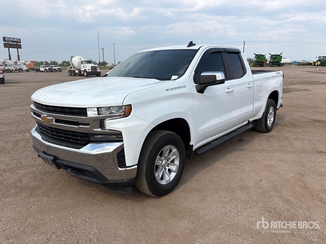 2021 Chevrolet Silverado 1500 LT 4x4 Extended Cab Pickup
