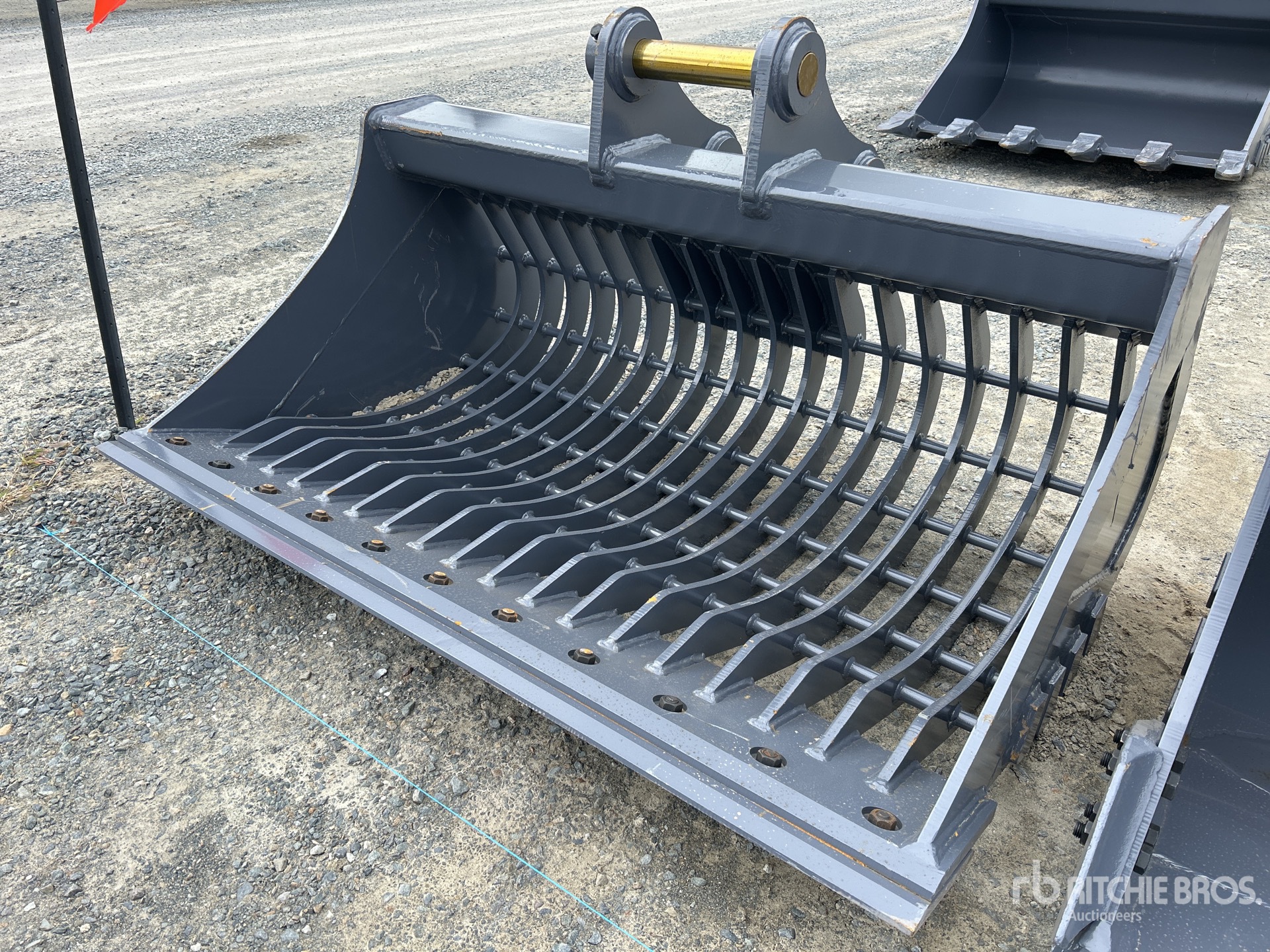 2026 Warrior WBMCS12-1700 1700 mm Q/C Skeleton Excavator Bucket - Fits 12 - 14 Ton (Unused)
