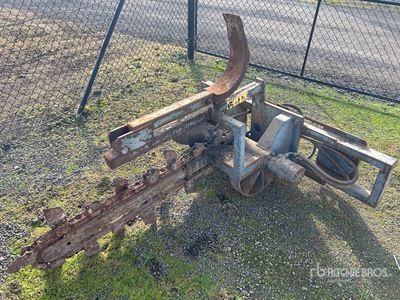 Ditch Witch 1200 mm Skid Steer Trencher