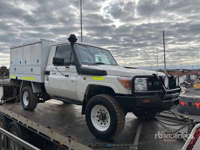 2010 Toyota Landcruiser Pickup