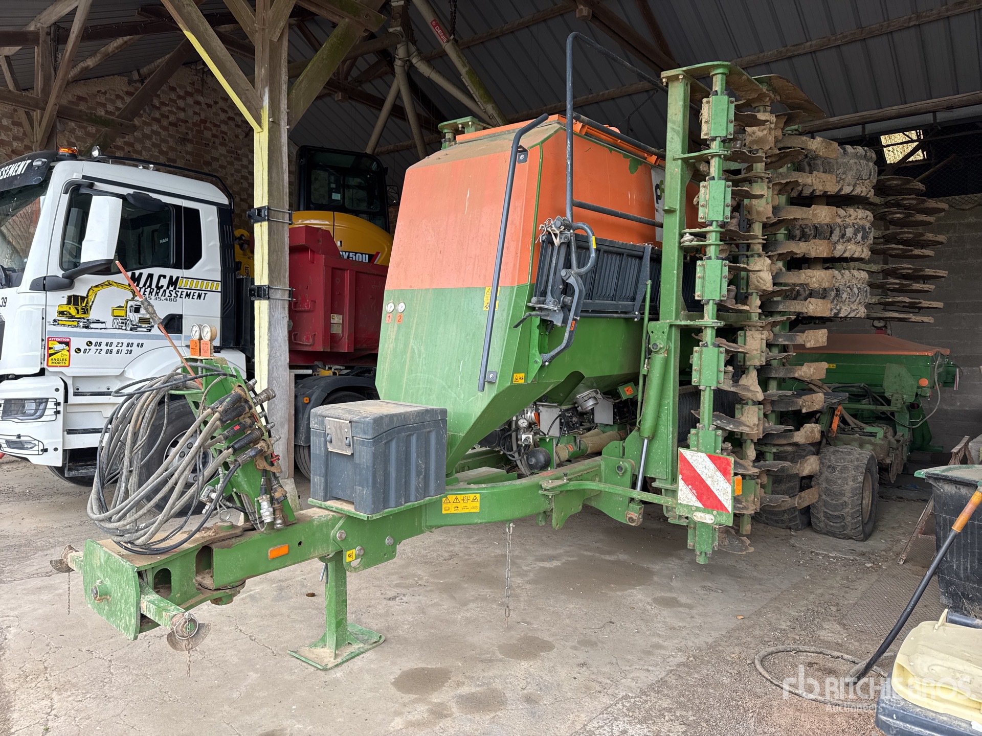 2016 Amazone Cirrus 6003-2C Semoir Simplifier Semi-Porte 6 m Semi-Mount Air Seeder