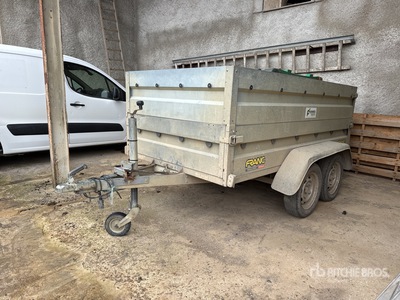 2016 Trigano B075 515 kg Remorque 2 Essieux T/A Remolque Portamaquinaria