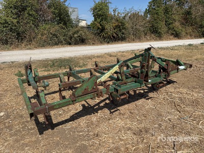 John Deere 410 Dechaumeur Porte 15 Dents 3.5 m Porte 3-Point 15 Times Cultivator
