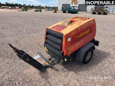2015 Atlas Copco Mobile Compresseur A Air ضاغط هوائي (Inoperable)