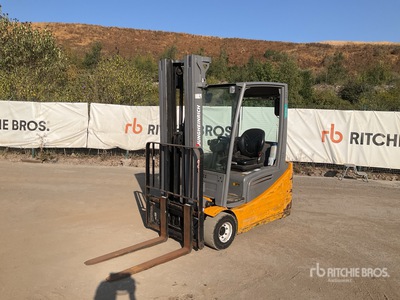2016 Jungheinrich EFG220 2000 kg 3 Wheel Electric Forklift