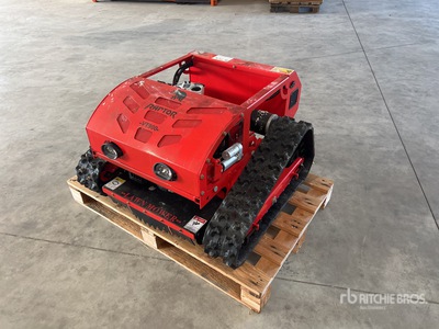 2025 Raptor VT900 Remote Control Lawn Mower (Unused)