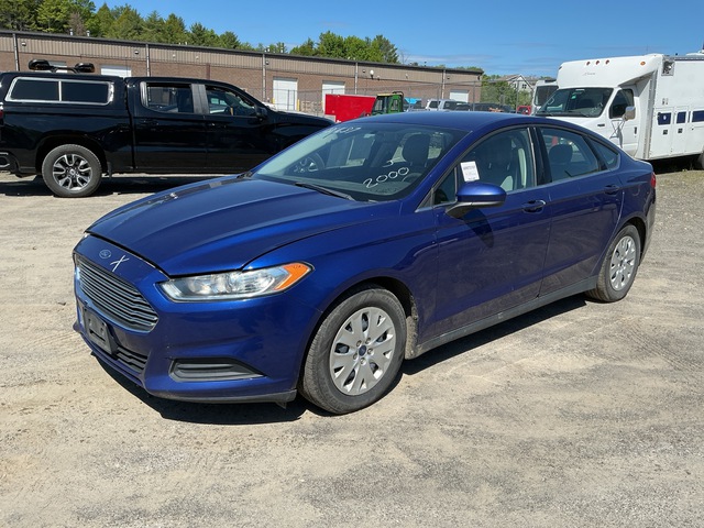 2014 Ford Fusion S Sedan 2014 Ford Fusion S Sedan