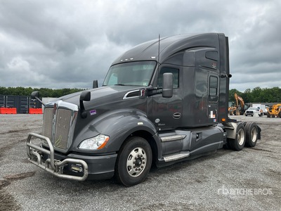 2015 Kenworth T680 6x4 Tracteur Routier Couchette