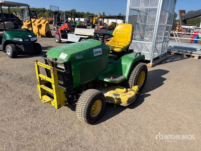 1995 John Deere 455 Ride-On Lawn Mower
