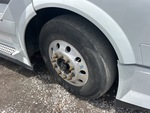 Underbody with Right Steer Tire